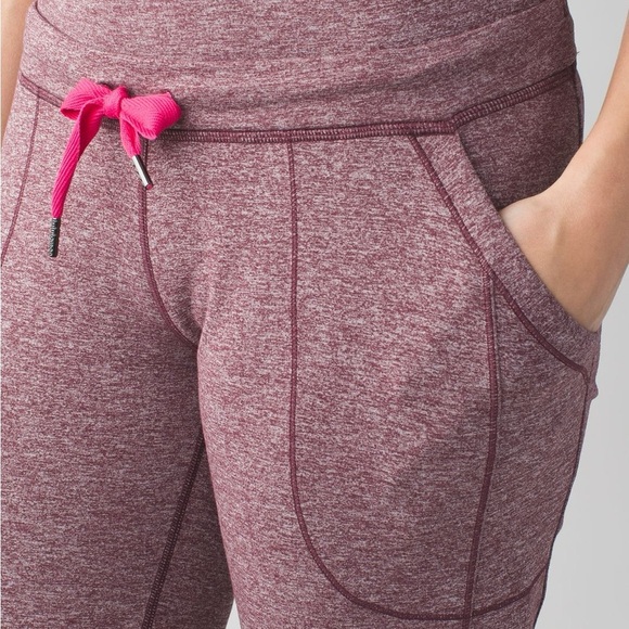 LULULEMON Base Runner Pant III in Heathered Bordeaux Drama / Bon Bon - Picture 4 of 16